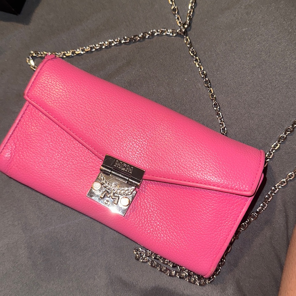 COPY - MCM Pink Wallet